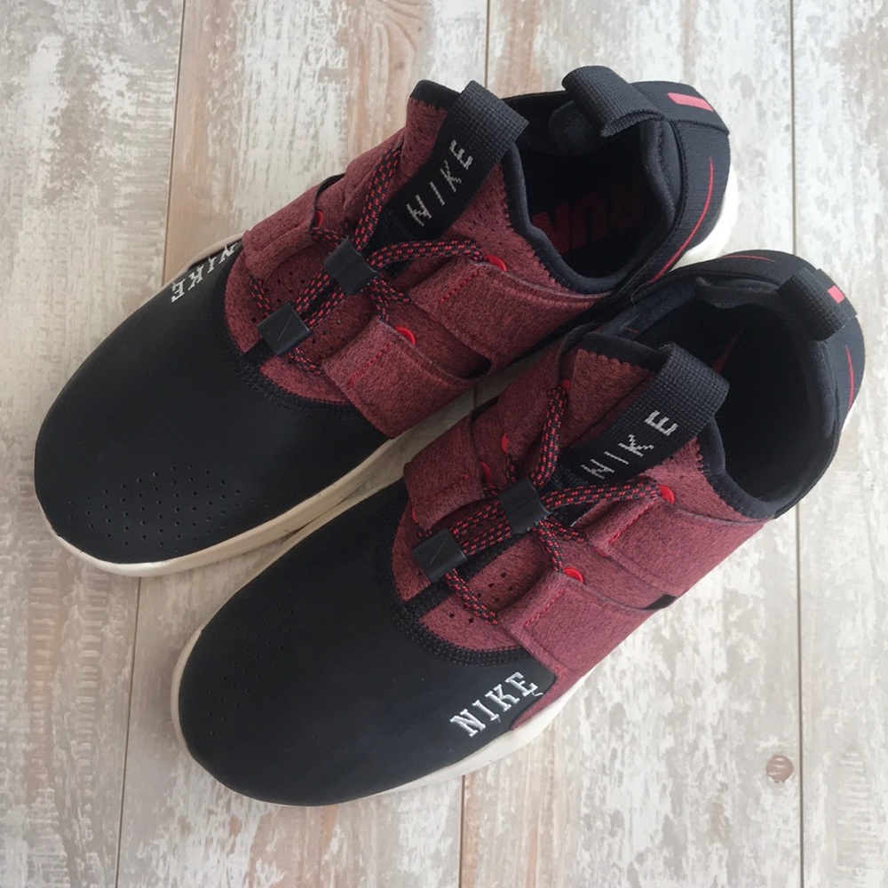 NWT Nike Free RN cmtr varsity Rare - Picture 3 of 8